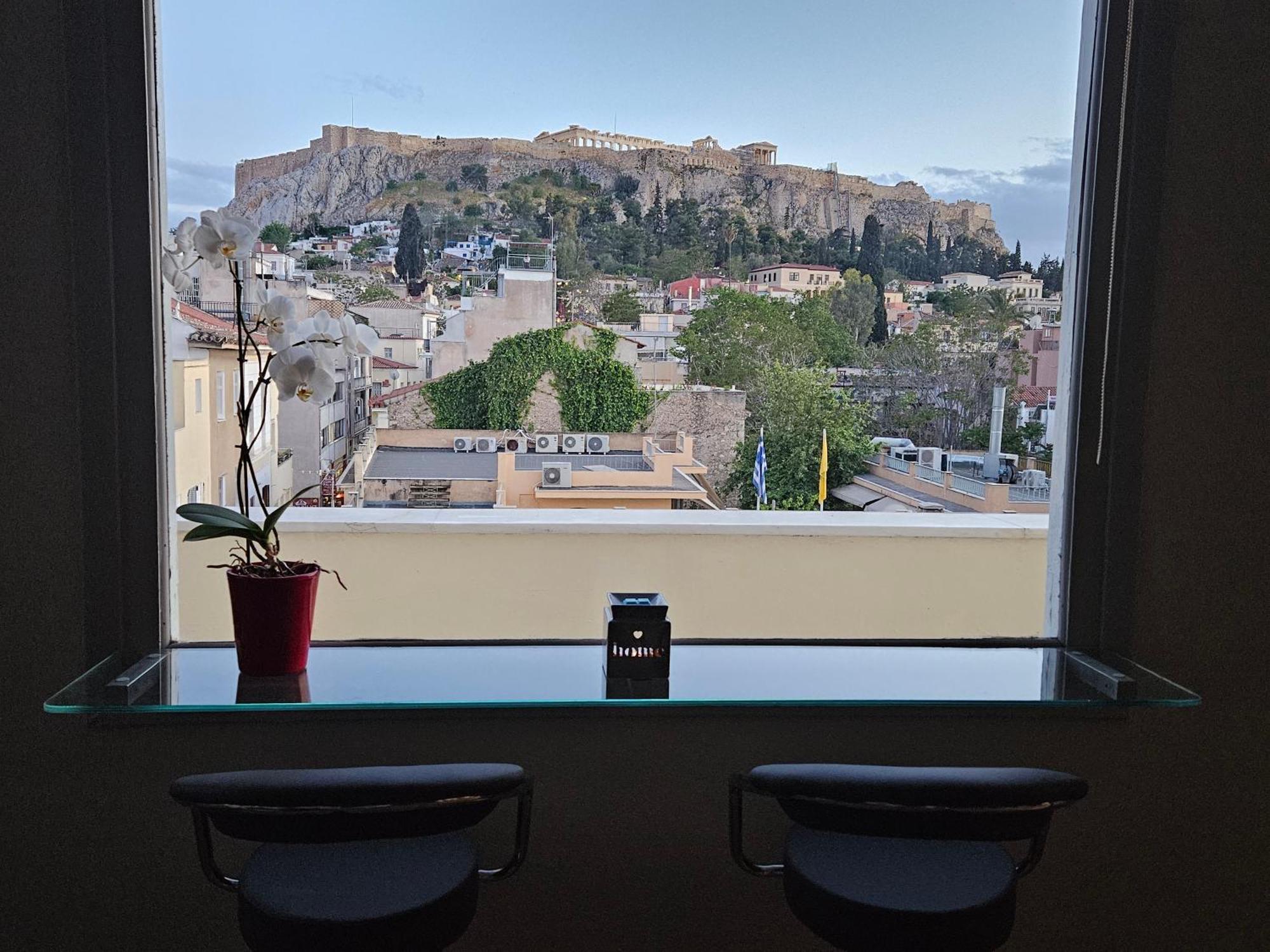 Ferienwohnung Prestige Penthouse - Breathtaking Parthenon Views In Plaka Athen Exterior foto