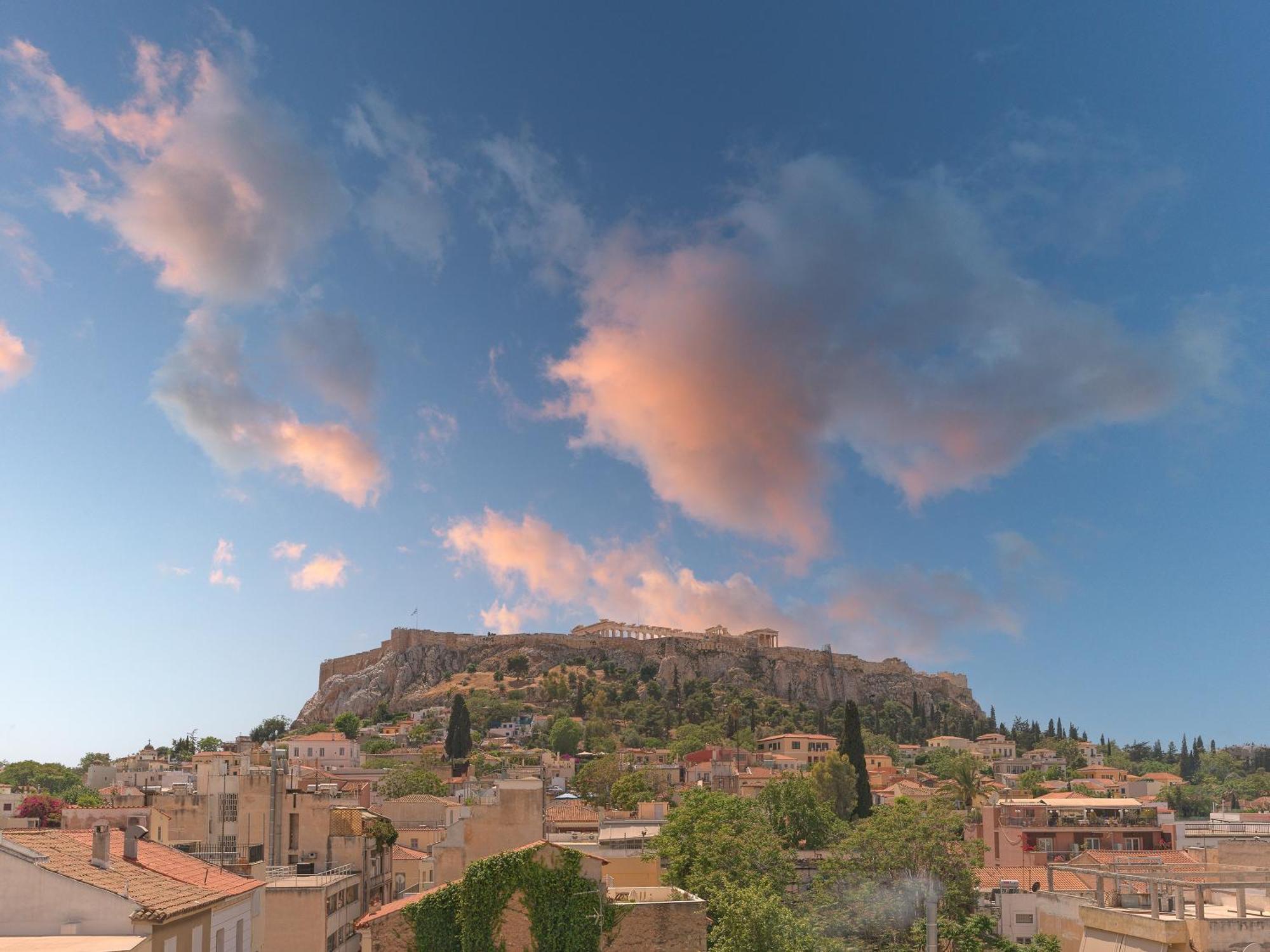 Ferienwohnung Prestige Penthouse - Breathtaking Parthenon Views In Plaka Athen Exterior foto