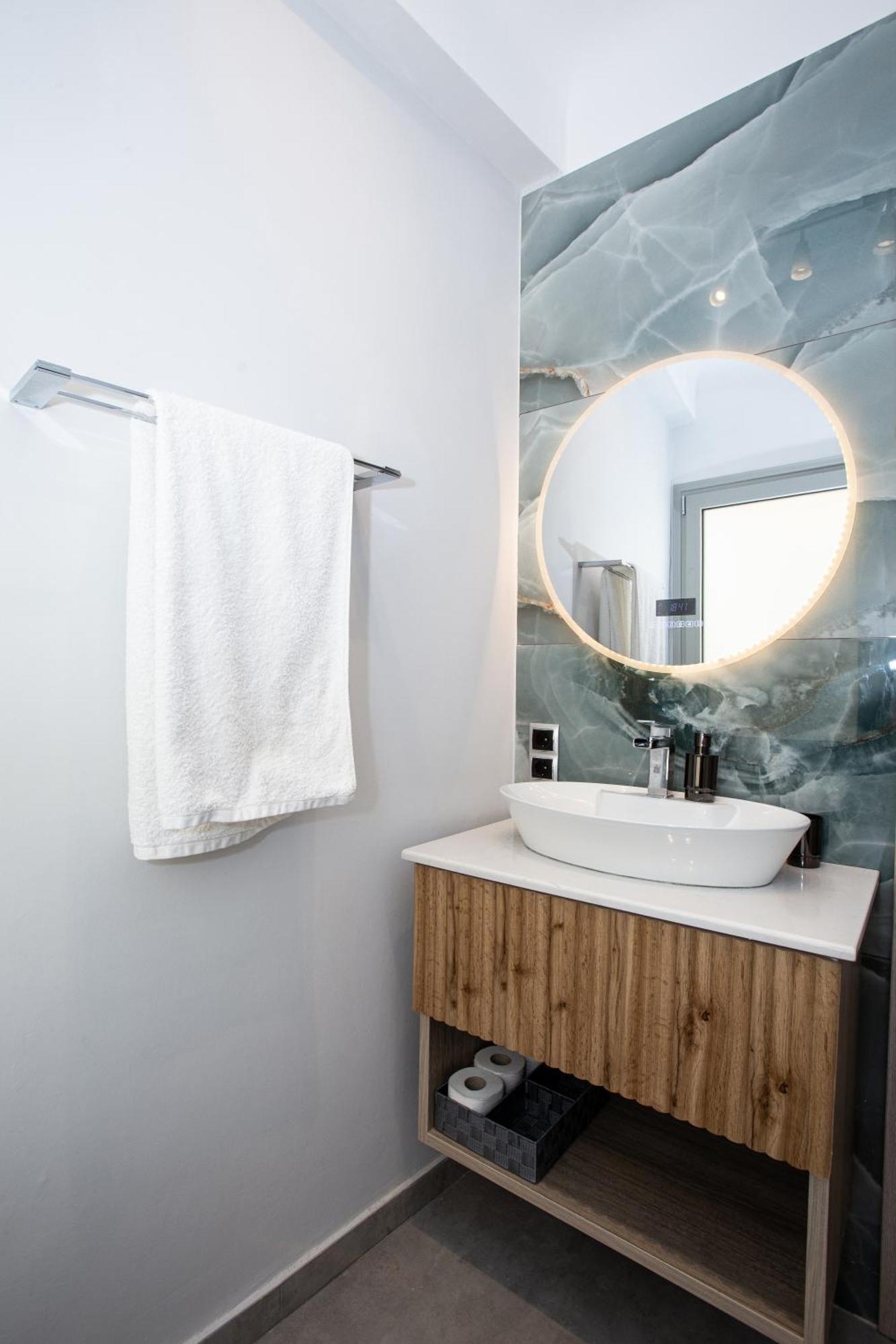Ferienwohnung Prestige Penthouse - Breathtaking Parthenon Views In Plaka Athen Exterior foto