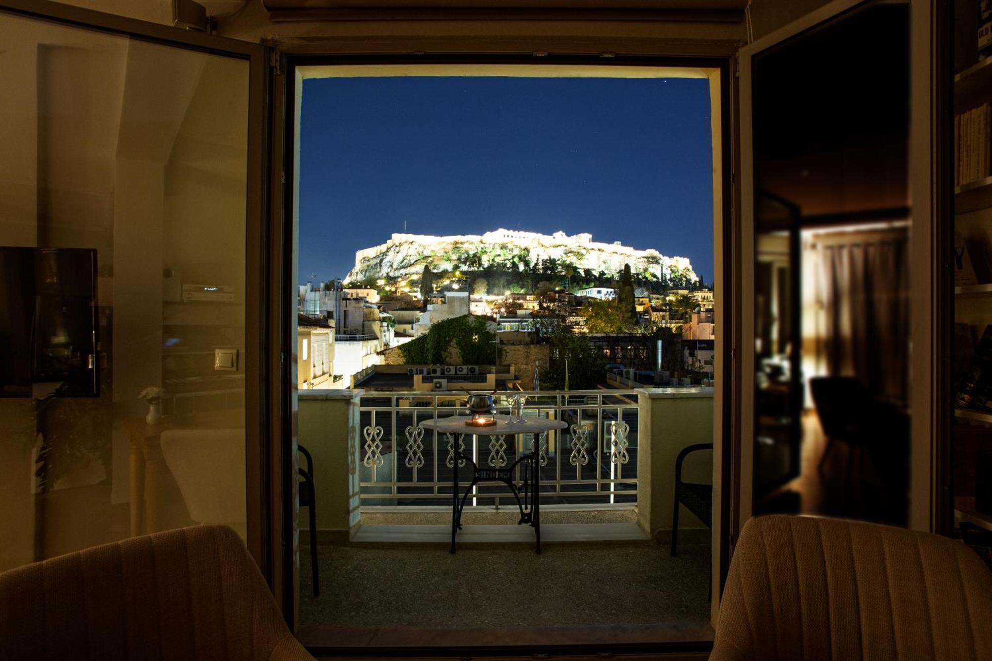 Ferienwohnung Prestige Penthouse - Breathtaking Parthenon Views In Plaka Athen Exterior foto