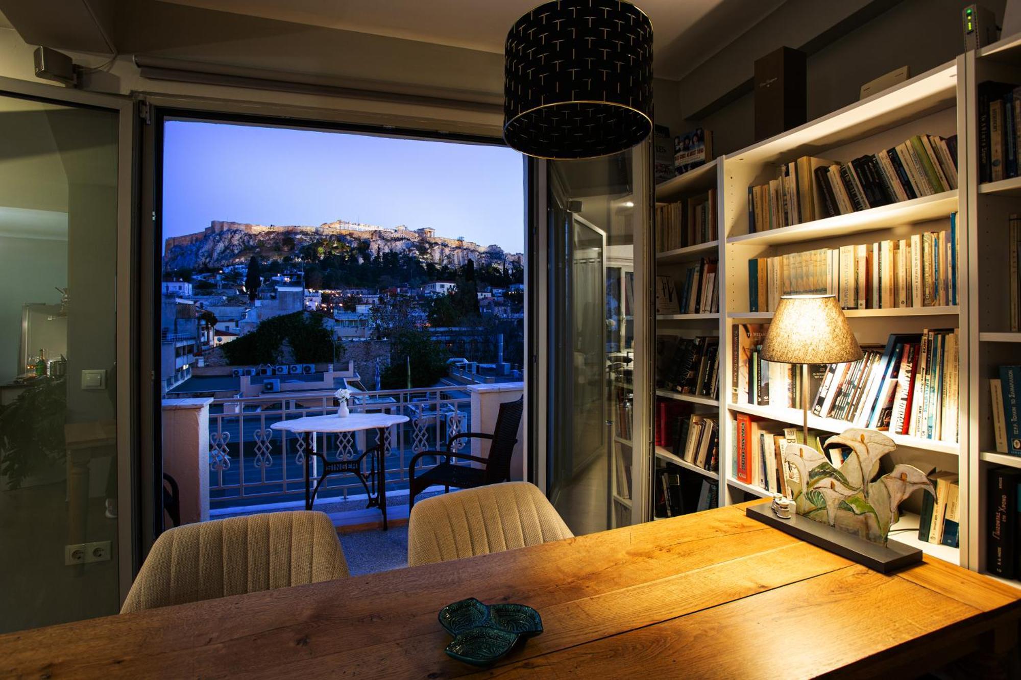 Ferienwohnung Prestige Penthouse - Breathtaking Parthenon Views In Plaka Athen Exterior foto